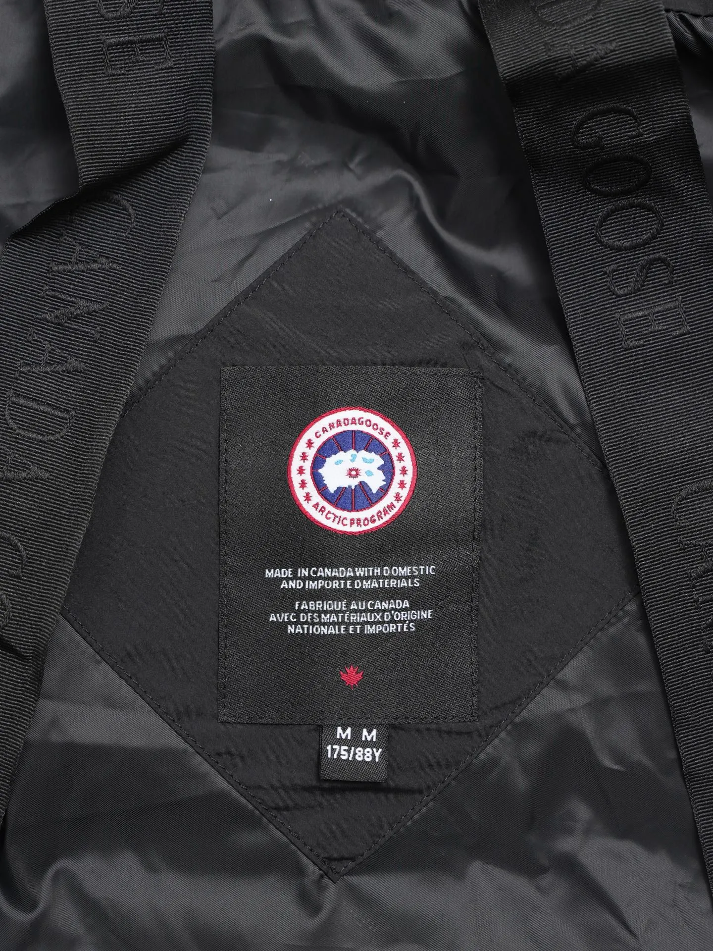 P860 CANADA GOOSE Lawrence Men's Down Jacket Large Goose Down Jacket Black (Red Label) 2802M